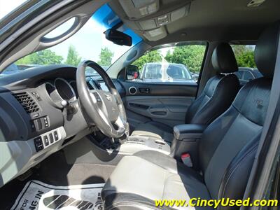 2013 Toyota Tacoma V6   - Photo 12 - Cincinnati, OH 45255