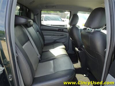2013 Toyota Tacoma V6   - Photo 15 - Cincinnati, OH 45255