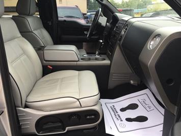 2006 Lincoln Mark LT   - Photo 14 - Cincinnati, OH 45255