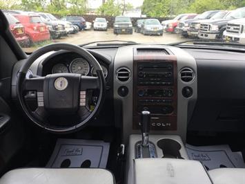 2006 Lincoln Mark LT   - Photo 7 - Cincinnati, OH 45255