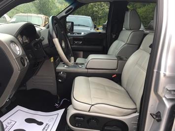 2006 Lincoln Mark LT   - Photo 8 - Cincinnati, OH 45255