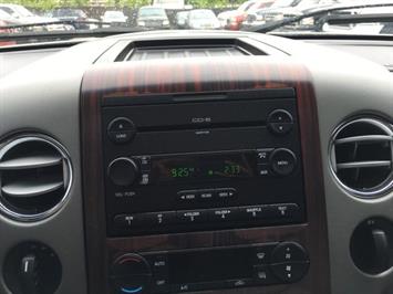 2006 Lincoln Mark LT   - Photo 17 - Cincinnati, OH 45255