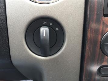 2006 Lincoln Mark LT   - Photo 22 - Cincinnati, OH 45255