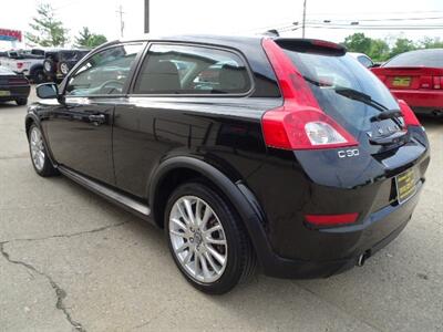 2011 Volvo C30 T5 R-Design   - Photo 11 - Cincinnati, OH 45255