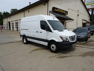 2015 Mercedes-Benz Sprinter Freightliner Sprinter 3500  3.0L V6 Bluetec Diesel Cargo RWD - Photo 5 - Cincinnati, OH 45255