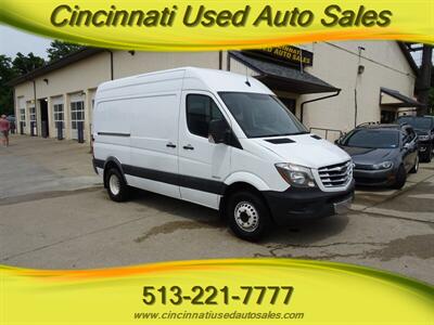 2015 Mercedes-Benz Sprinter Freightliner Sprinter 3500  3.0L V6 Bluetec Diesel Cargo RWD - Photo 1 - Cincinnati, OH 45255