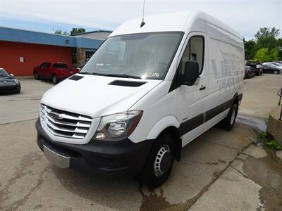 2015 Mercedes-Benz Sprinter Freightliner Sprinter 3500  3.0L V6 Bluetec Diesel Cargo RWD - Photo 15 - Cincinnati, OH 45255