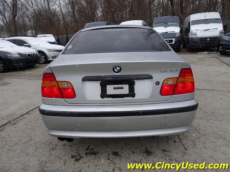 2003 BMW 325i - Photo 8 - Cincinnati, OH 45255