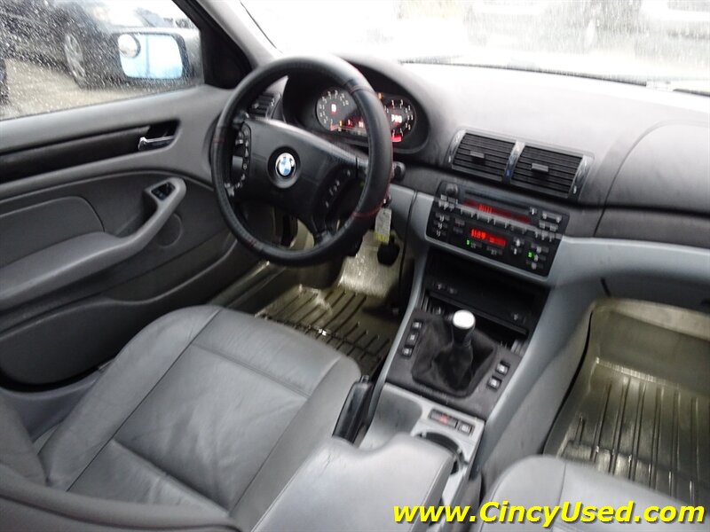 2003 BMW 325i - Photo 15 - Cincinnati, OH 45255