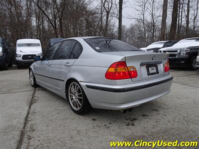 2003 BMW 325i - Photo 9 - Cincinnati, OH 45255