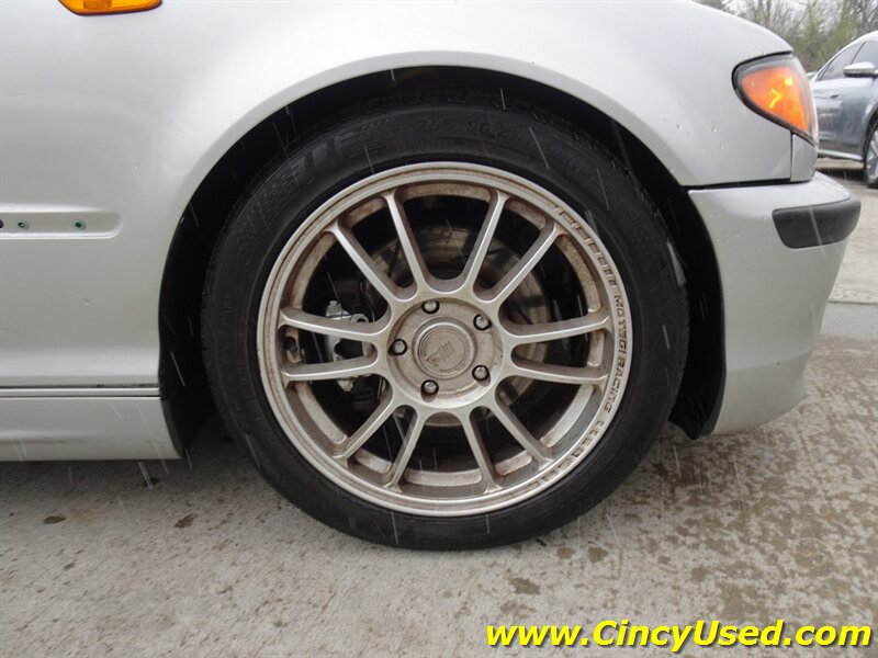 2003 BMW 325i - Photo 25 - Cincinnati, OH 45255