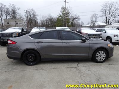 2014 Ford Fusion S - Photo 6 - Cincinnati, OH 45255