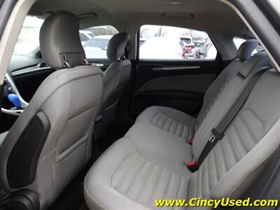 2014 Ford Fusion S - Photo 13 - Cincinnati, OH 45255