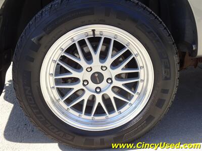 2008 Ford Explorer Sport Trac Limited   - Photo 33 - Cincinnati, OH 45255