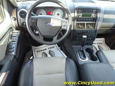 2008 Ford Explorer Sport Trac Limited   - Photo 11 - Cincinnati, OH 45255