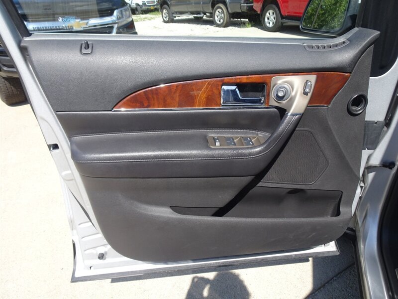 2013 Lincoln MKX - Photo 24 - Cincinnati, OH 45255