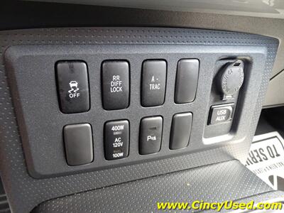 2014 Toyota FJ Cruiser   - Photo 26 - Cincinnati, OH 45255