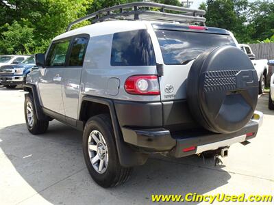 2014 Toyota FJ Cruiser   - Photo 11 - Cincinnati, OH 45255