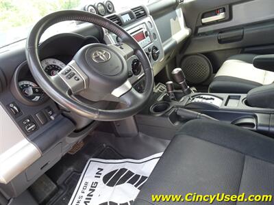 2014 Toyota FJ Cruiser   - Photo 12 - Cincinnati, OH 45255