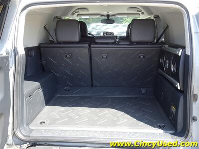 2014 Toyota FJ Cruiser   - Photo 29 - Cincinnati, OH 45255