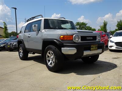 2014 Toyota FJ Cruiser   - Photo 5 - Cincinnati, OH 45255