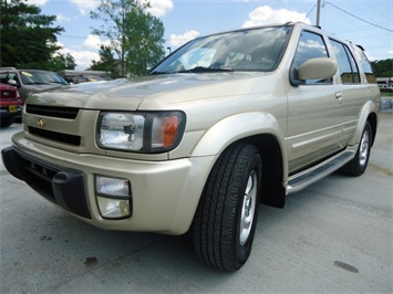 1999 INFINITI QX4   - Photo 11 - Cincinnati, OH 45255