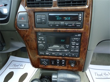 1999 INFINITI QX4   - Photo 17 - Cincinnati, OH 45255