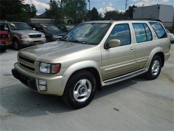 1999 INFINITI QX4   - Photo 3 - Cincinnati, OH 45255