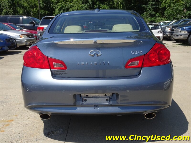 2010 INFINITI G37 x - Photo 8 - Cincinnati, OH 45255