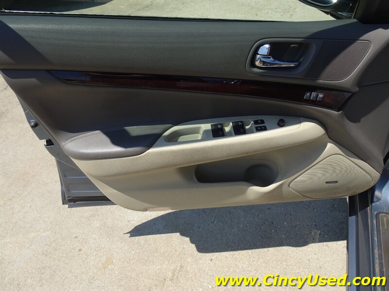 2010 INFINITI G37 x - Photo 32 - Cincinnati, OH 45255