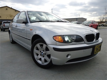 2003 BMW 325xi   - Photo 10 - Cincinnati, OH 45255