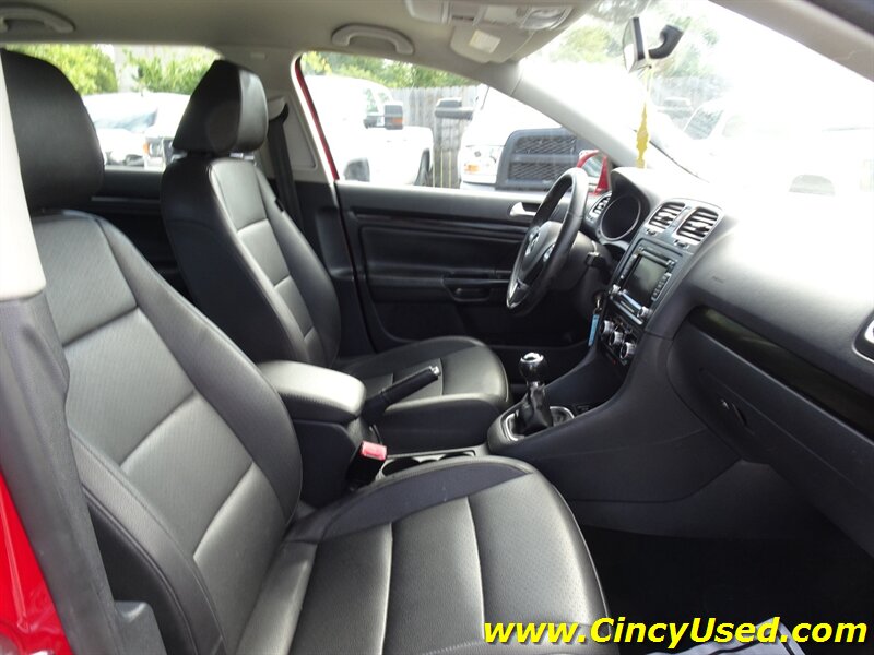 2010 Volkswagen Jetta SportWagen TDI - Photo 25 - Cincinnati, OH 45255