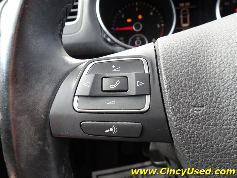 2010 Volkswagen Jetta SportWagen TDI - Photo 32 - Cincinnati, OH 45255