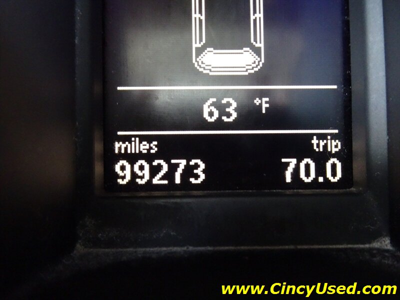 2010 Volkswagen Jetta SportWagen TDI - Photo 29 - Cincinnati, OH 45255