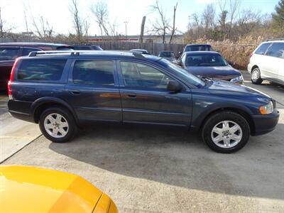 2006 Volvo XC70   - Photo 3 - Cincinnati, OH 45255