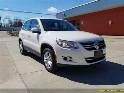 2011 Volkswagen Tiguan SE 4Motion   - Photo 1 - Cincinnati, OH 45255