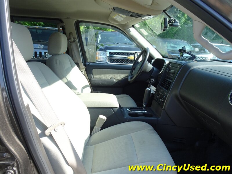 2008 Ford Explorer Sport Trac XLT - Photo 15 - Cincinnati, OH 45255
