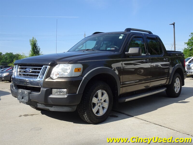 2008 Ford Explorer Sport Trac XLT - Photo 3 - Cincinnati, OH 45255