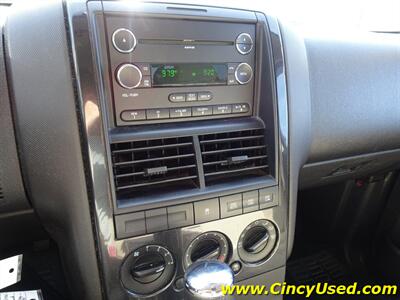 2008 Ford Explorer Sport Trac XLT   - Photo 17 - Cincinnati, OH 45255