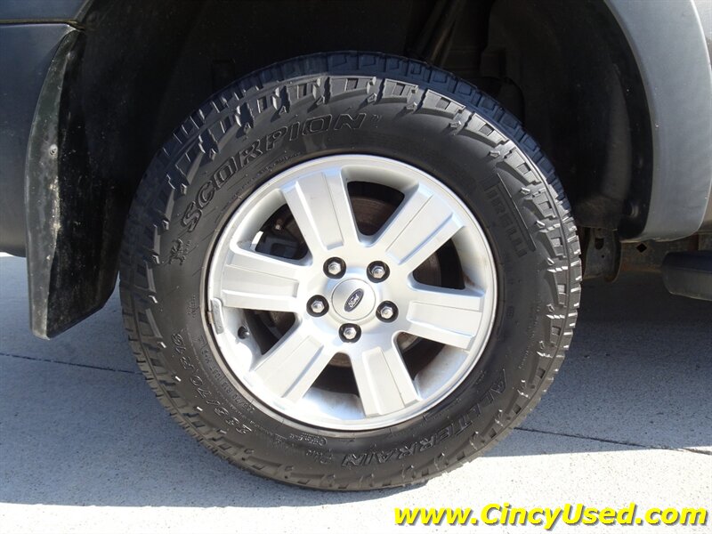 2008 Ford Explorer Sport Trac XLT - Photo 28 - Cincinnati, OH 45255