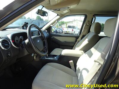 2008 Ford Explorer Sport Trac XLT   - Photo 11 - Cincinnati, OH 45255