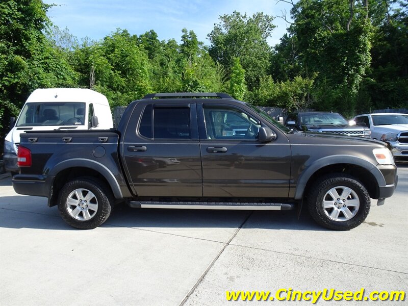 2008 Ford Explorer Sport Trac XLT - Photo 6 - Cincinnati, OH 45255