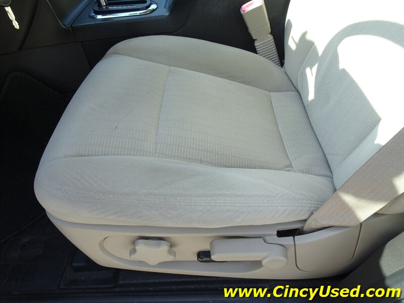 2008 Ford Explorer Sport Trac XLT - Photo 25 - Cincinnati, OH 45255