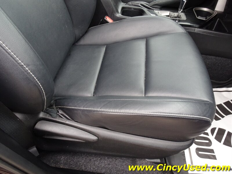 2016 Toyota RAV4 Limited - Photo 26 - Cincinnati, OH 45255