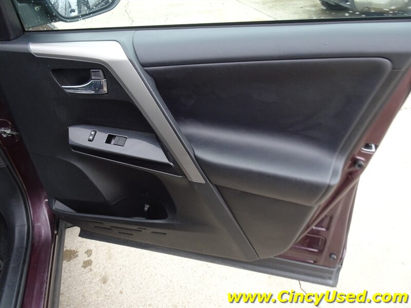 2016 Toyota RAV4 Limited - Photo 24 - Cincinnati, OH 45255