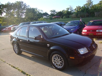 2001 Volkswagen Jetta GLS   - Photo 1 - Cincinnati, OH 45255