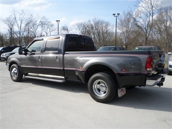 2002 Ford F-350 Super Duty Lariat   - Photo 4 - Cincinnati, OH 45255