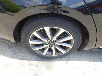 2017 Lincoln Continental Livery   - Photo 34 - Cincinnati, OH 45255