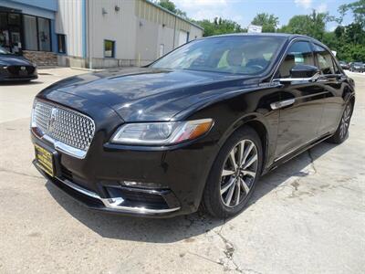 2017 Lincoln Continental Livery   - Photo 8 - Cincinnati, OH 45255