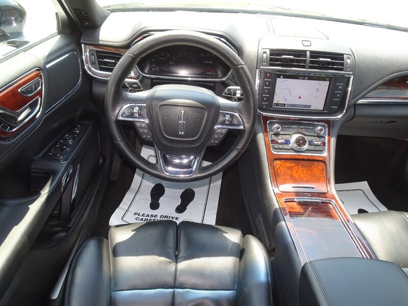 2017 Lincoln Continental Livery - Photo 13 - Cincinnati, OH 45255